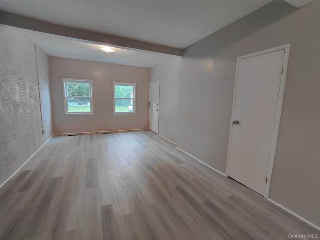 81 Franklin Street, Unit #305, Kingston, NY 12401 - Photo 6 of 13