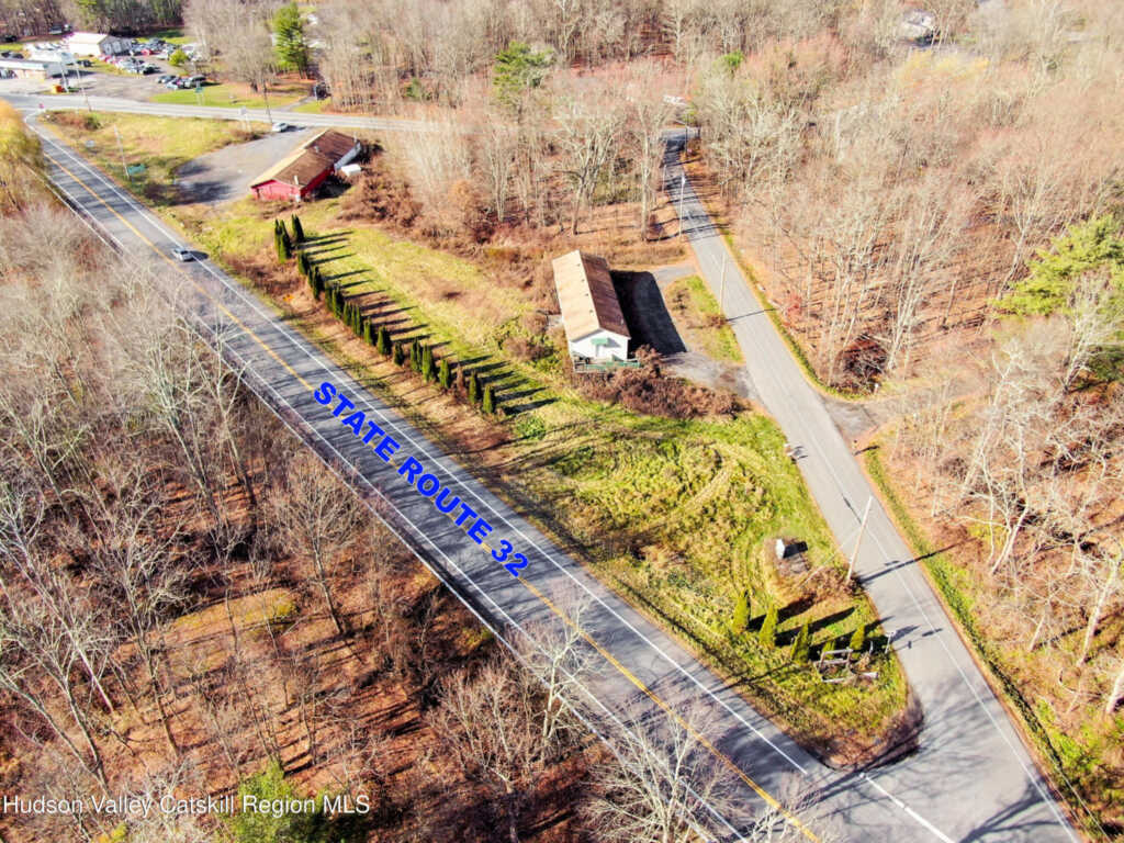 8 Ny-32a, Saugerties, NY 12477 - Photo 12 of 18