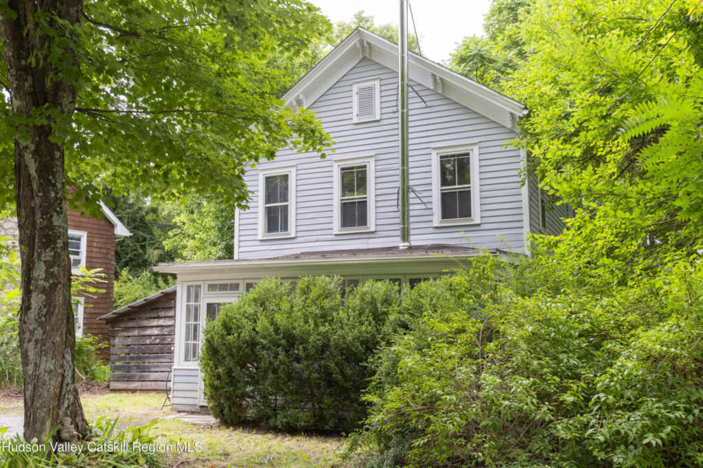 72 Sawdust Avenue, Kingston, NY 12401 - Photo 2 of 40