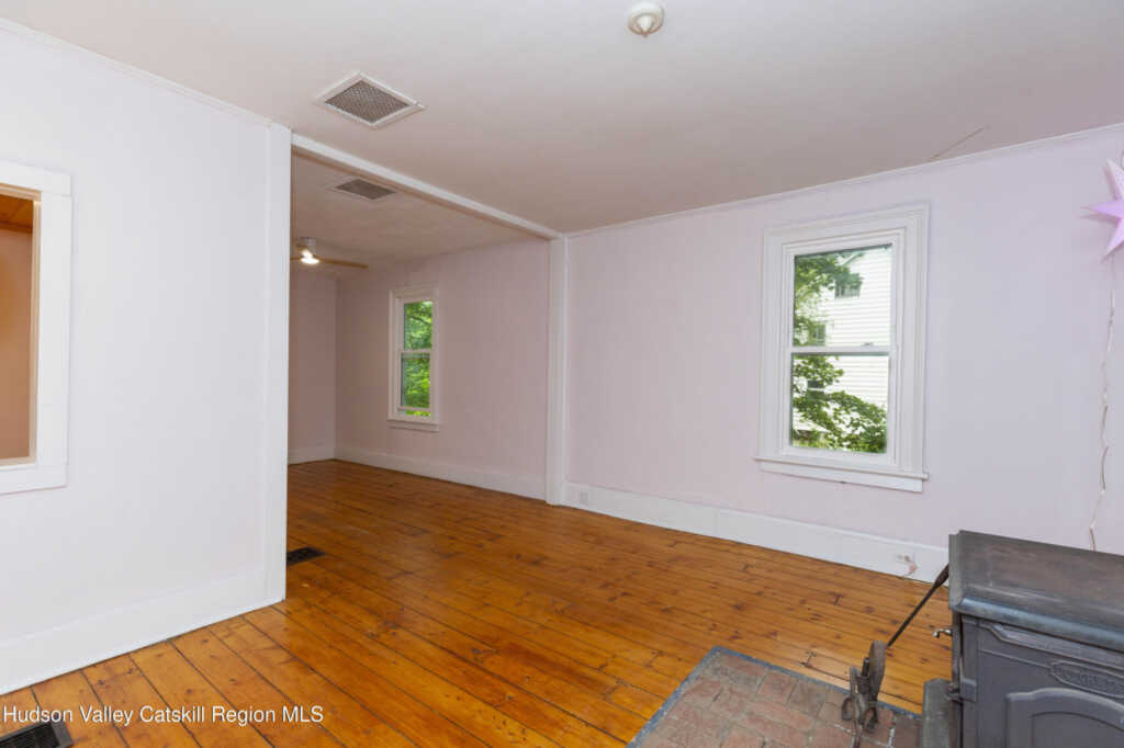 72 Sawdust Avenue, Kingston, NY 12401 - Photo 7 of 40