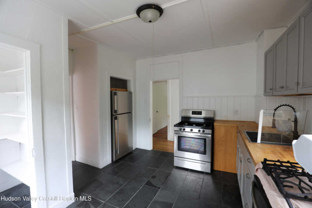 49 Main Street, Unit #2, Phoenicia, NY 12464 - Photo 8 of 22
