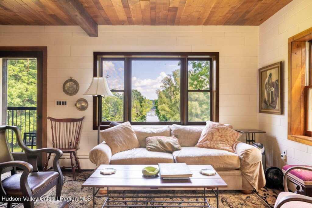 263 Patterson Lane, Saugerties, NY 12477 - Photo 5 of 33