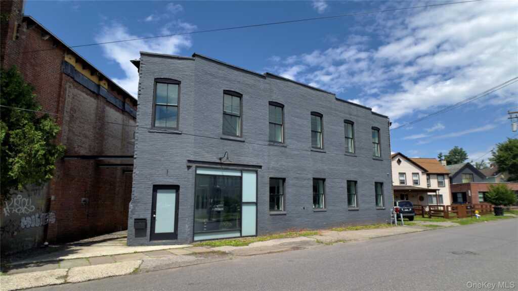 76 Prince Street, Kingston, NY 12401