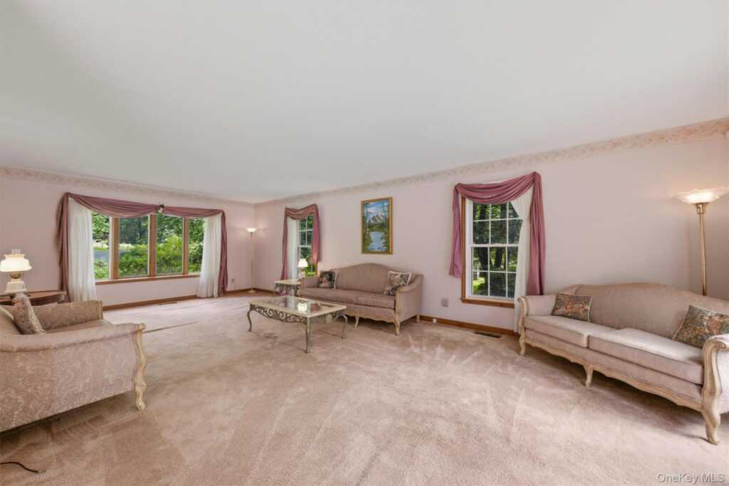 26 Corriedale Lane, Rosendale, NY 12419 - Photo 11 of 28