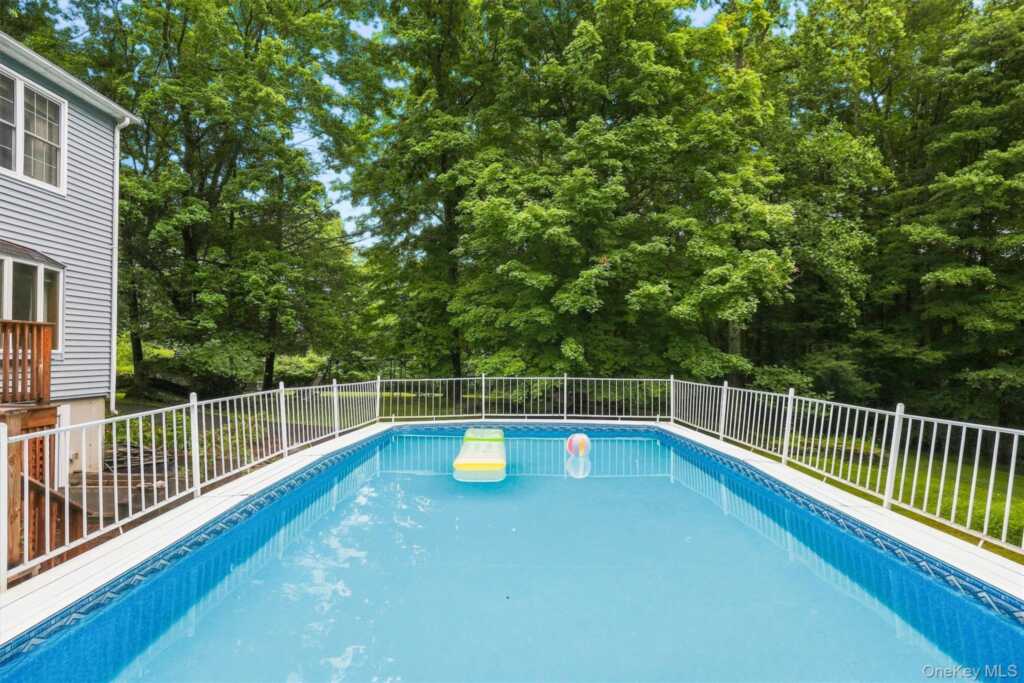 26 Corriedale Lane, Rosendale, NY 12419 - Photo 3 of 28