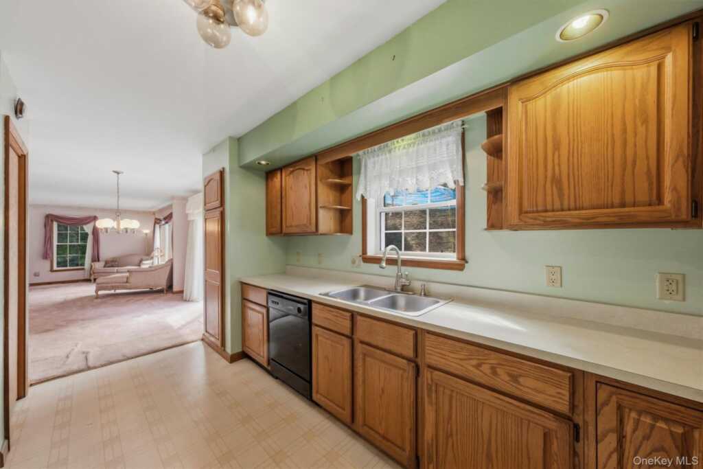26 Corriedale Lane, Rosendale, NY 12419 - Photo 6 of 28