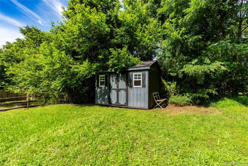 11 Miller Road, Rhinebeck, NY 12572 - Photo 5 of 31