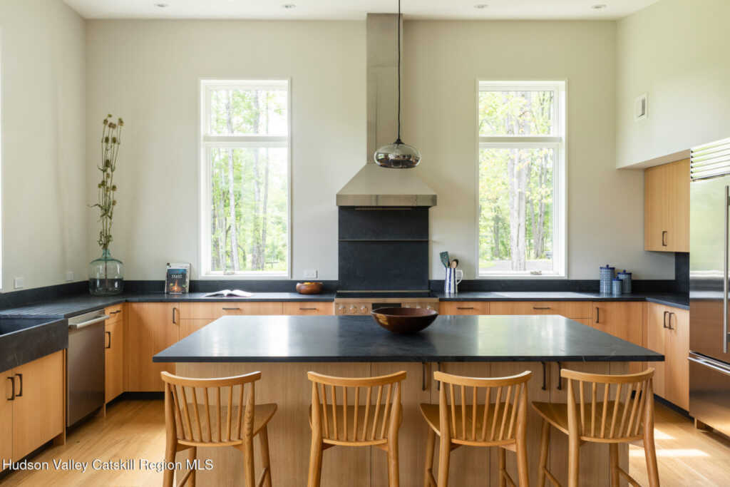 195 Mohonk Road, High Falls, NY 12440 - Photo 17 of 50