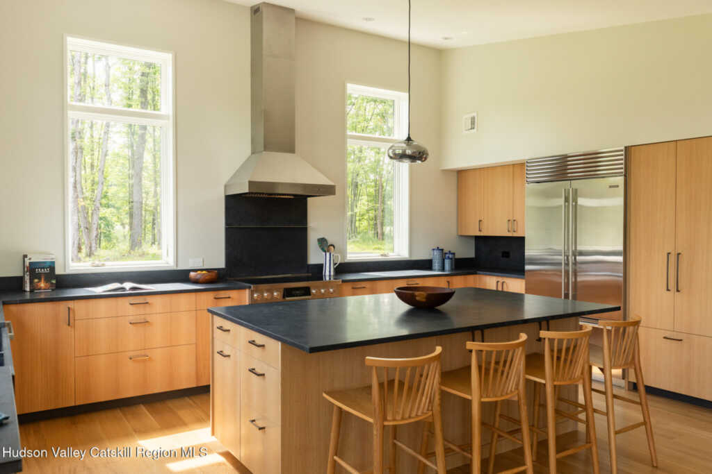 195 Mohonk Road, High Falls, NY 12440 - Photo 18 of 50