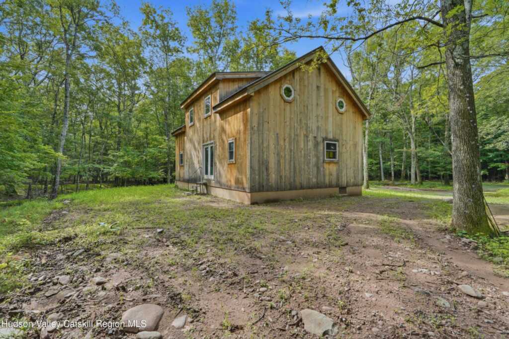 143 Manorkill Road, Saugerties, NY 12477 - Photo 15 of 16