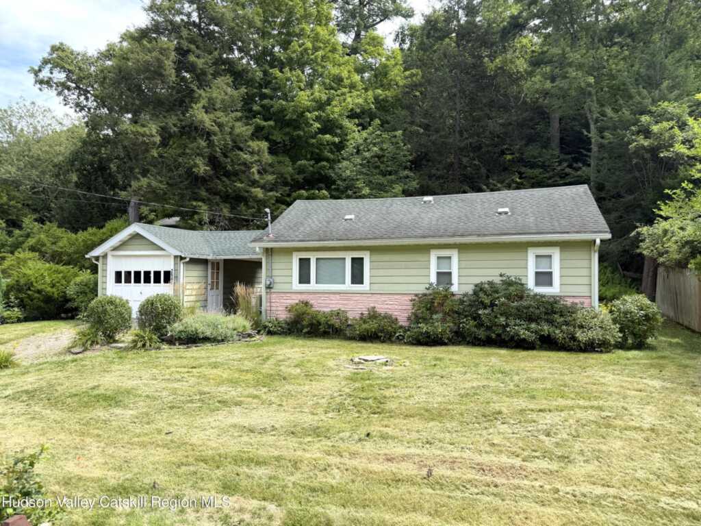 2946 New York 32, Kingston, NY 12401 - Photo 2 of 19