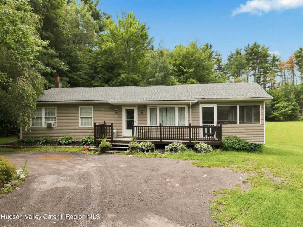 131 & 133 New York 32a, Saugerties, NY 12477 - Photo 22 of 36
