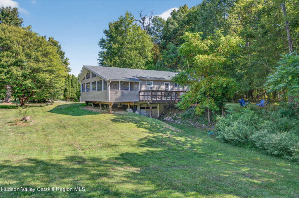 131 & 133 New York 32a, Saugerties, NY 12477 - Photo 23 of 36
