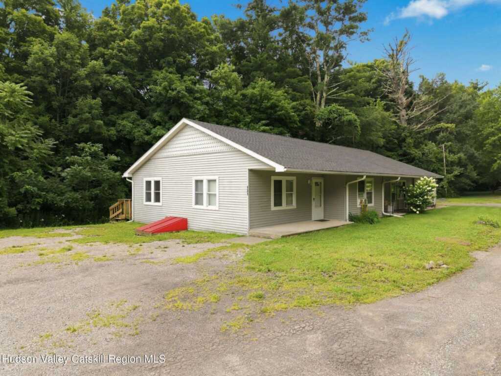 131 & 133 New York 32a, Saugerties, NY 12477 - Photo 26 of 36