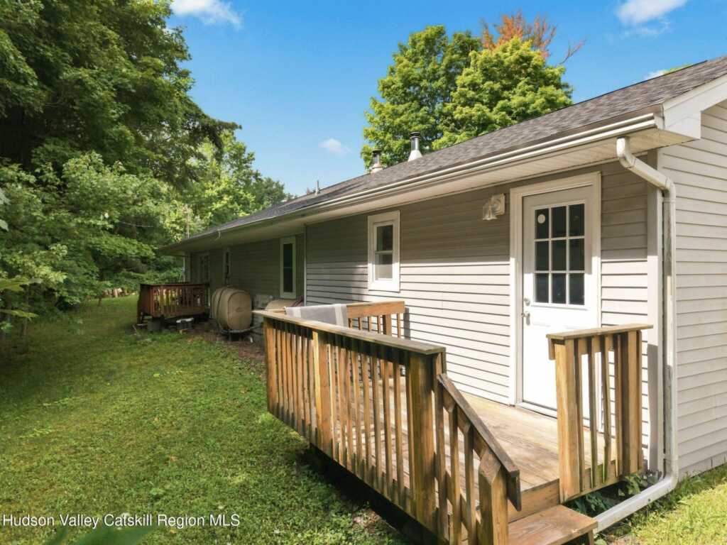131 & 133 New York 32a, Saugerties, NY 12477 - Photo 31 of 36
