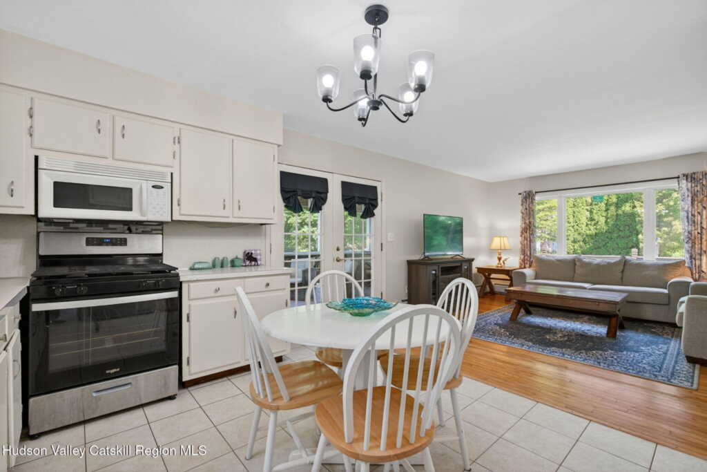 131 & 133 New York 32a, Saugerties, NY 12477 - Photo 5 of 36
