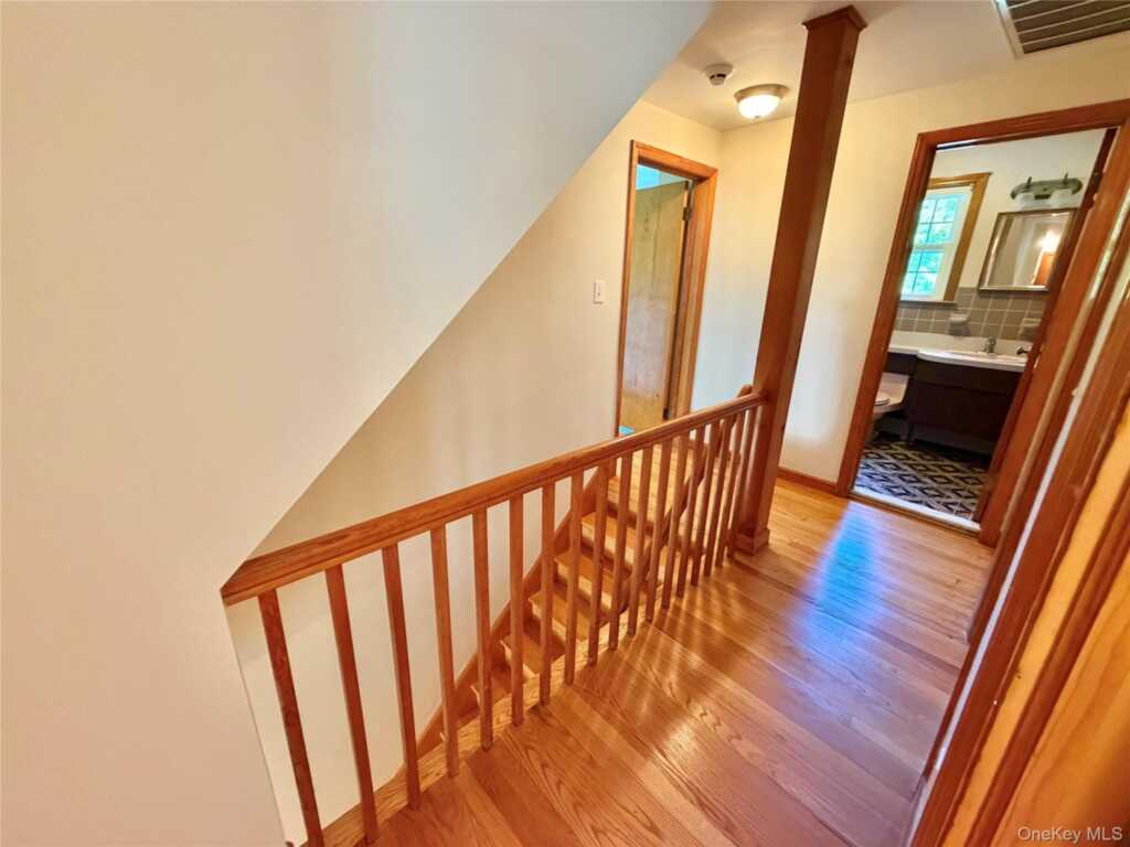 191 N Putt Corners Road, New Paltz, NY 12561 - Photo 16 of 41