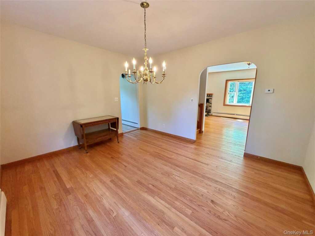 191 N Putt Corners Road, New Paltz, NY 12561 - Photo 9 of 41