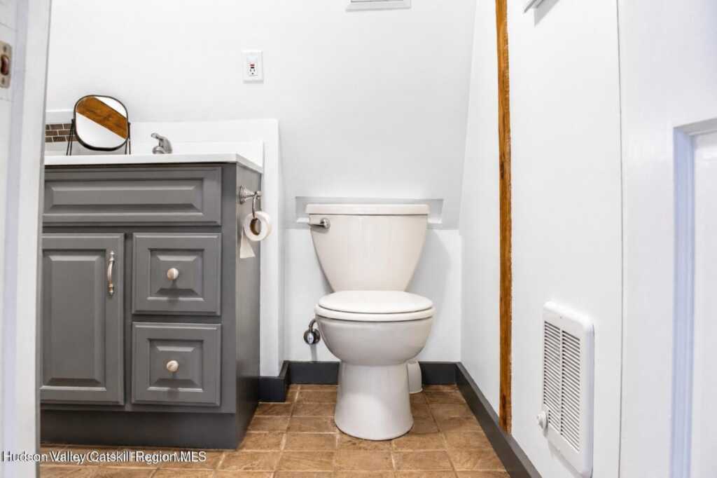 18 Rock City Road, Unit #C, Woodstock, NY 12498 - Photo 10 of 11