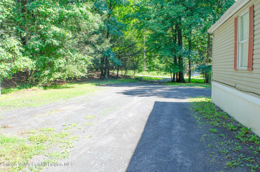 1 Sawmill Road, Saugerties, NY 12477 - Photo 26 of 28