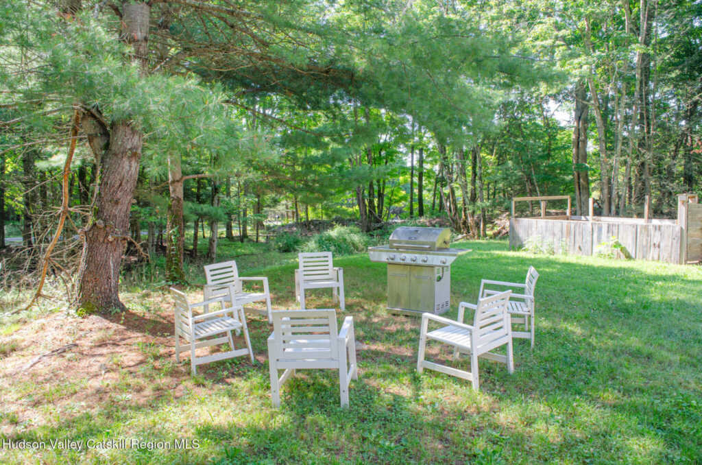 1 Sawmill Road, Saugerties, NY 12477 - Photo 3 of 28