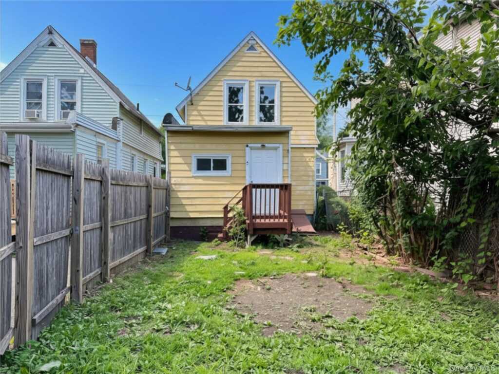 48 Elmendorf Street, Kingston, NY 12401 - Photo 20 of 21