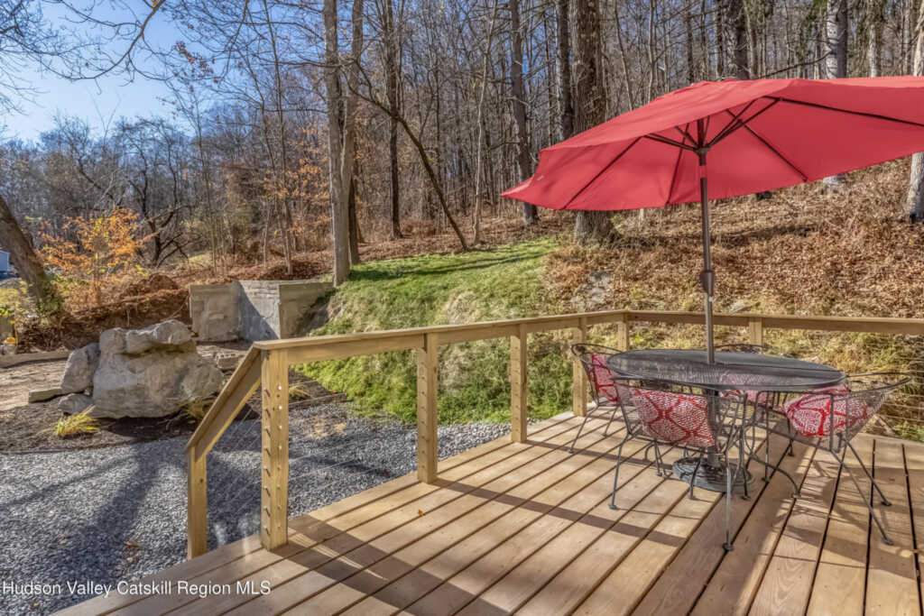 20 Campbell Street, Rosendale, NY 12472 - Photo 4 of 47
