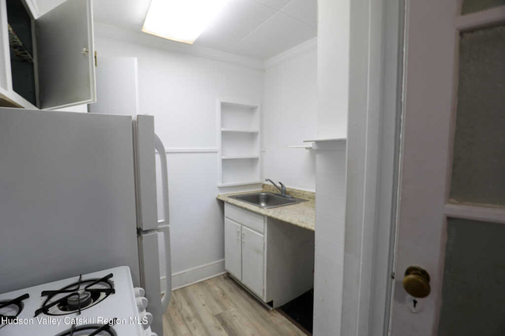16 John Street, Unit #3, Kingston, NY 12401 - Photo 4 of 13