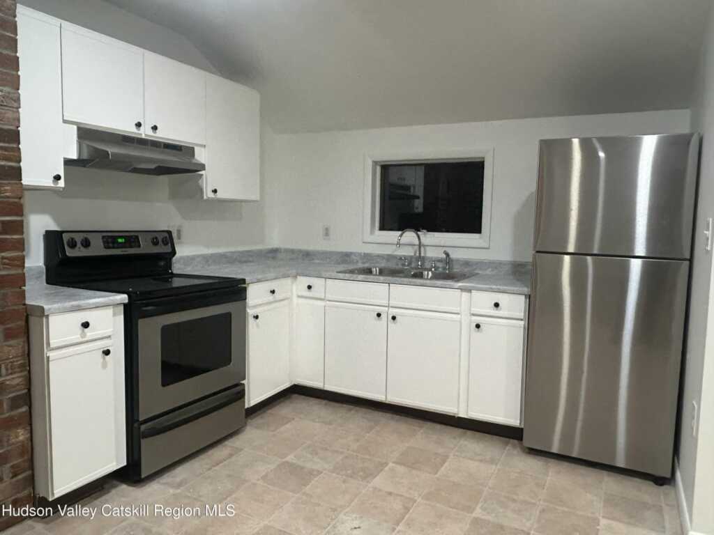 3559 Route 32n, Unit #4, Saugerties, NY 12477 - Photo 2 of 8
