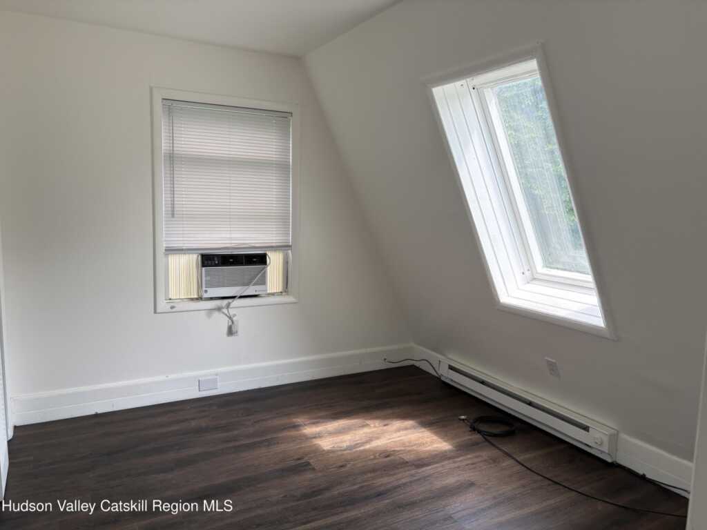 3559 Route 32n, Unit #4, Saugerties, NY 12477 - Photo 6 of 8