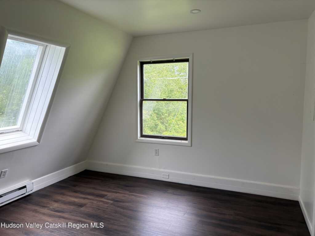 3559 Route 32n, Unit #4, Saugerties, NY 12477 - Photo 7 of 8