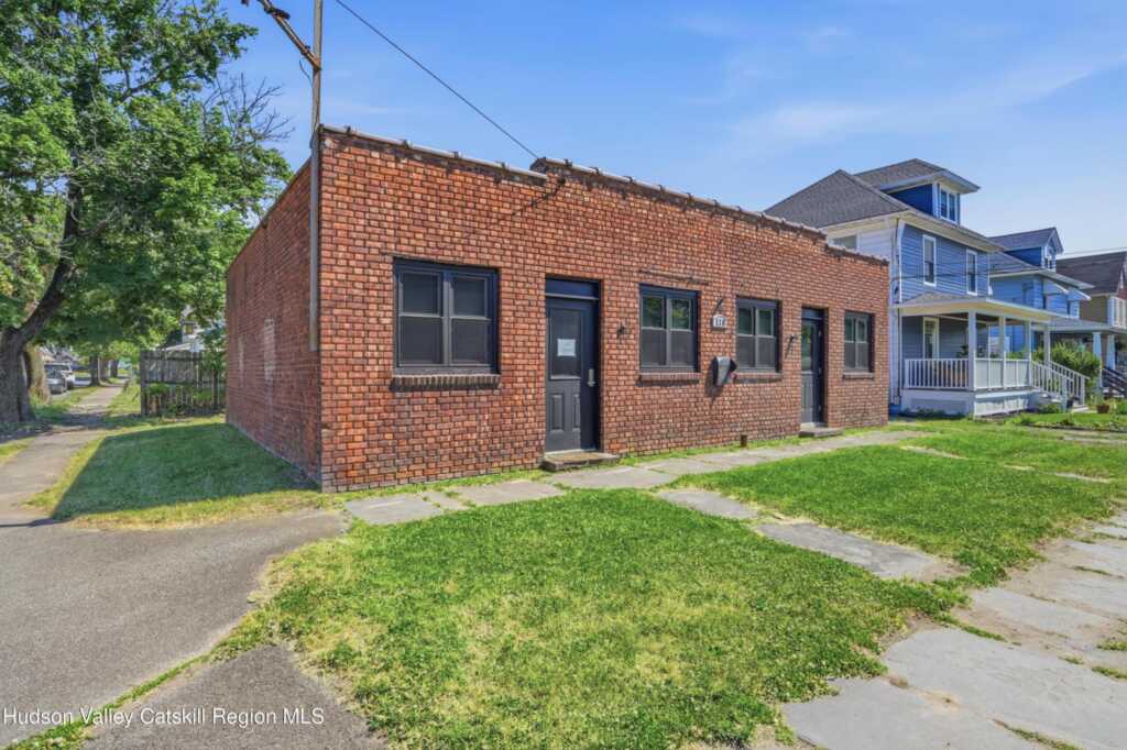 118 Grand Street, Kingston, NY 12401