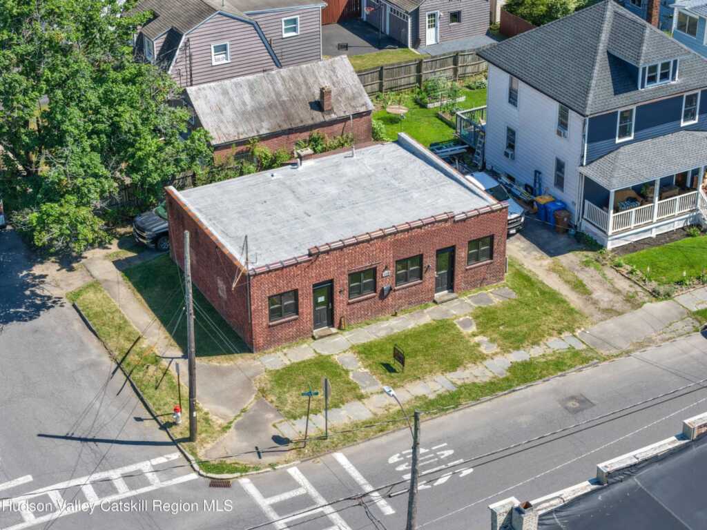 118 Grand Street, Kingston, NY 12401 - Photo 15 of 26
