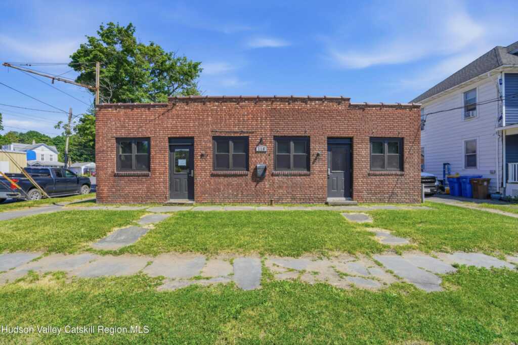 118 Grand Street, Kingston, NY 12401 - Photo 4 of 26