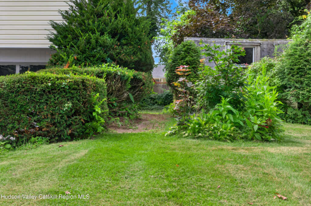 19 Louis Avenue, Saugerties, NY 12477 - Photo 9 of 37