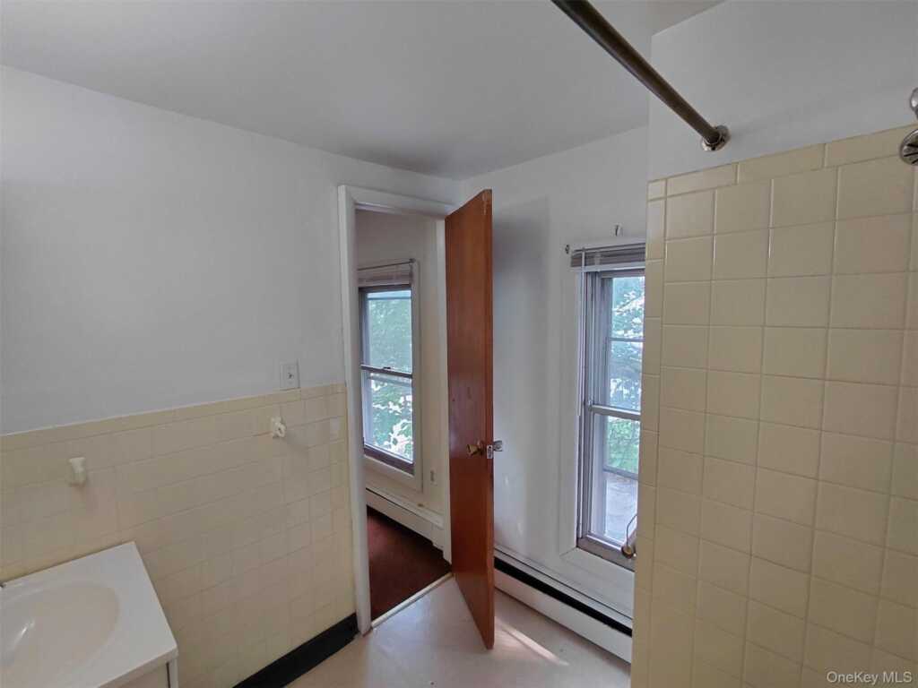 96 Clinton Avenue, Unit #4, Kingston, NY 12401 - Photo 7 of 13