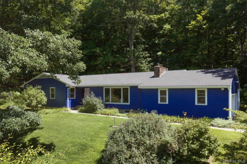 133 White Schoolhouse Road, Rhinebeck, NY 12572
