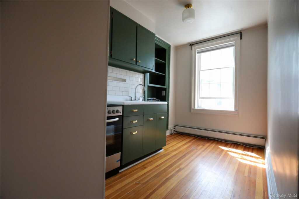 109 Saint James Street, Unit #5, Kingston, NY 12401 - Photo 9 of 18