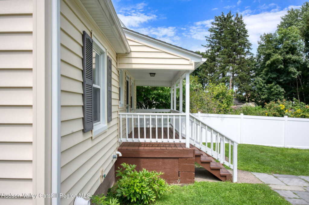 350 Wall Street, Kingston, NY 12401 - Photo 23 of 27