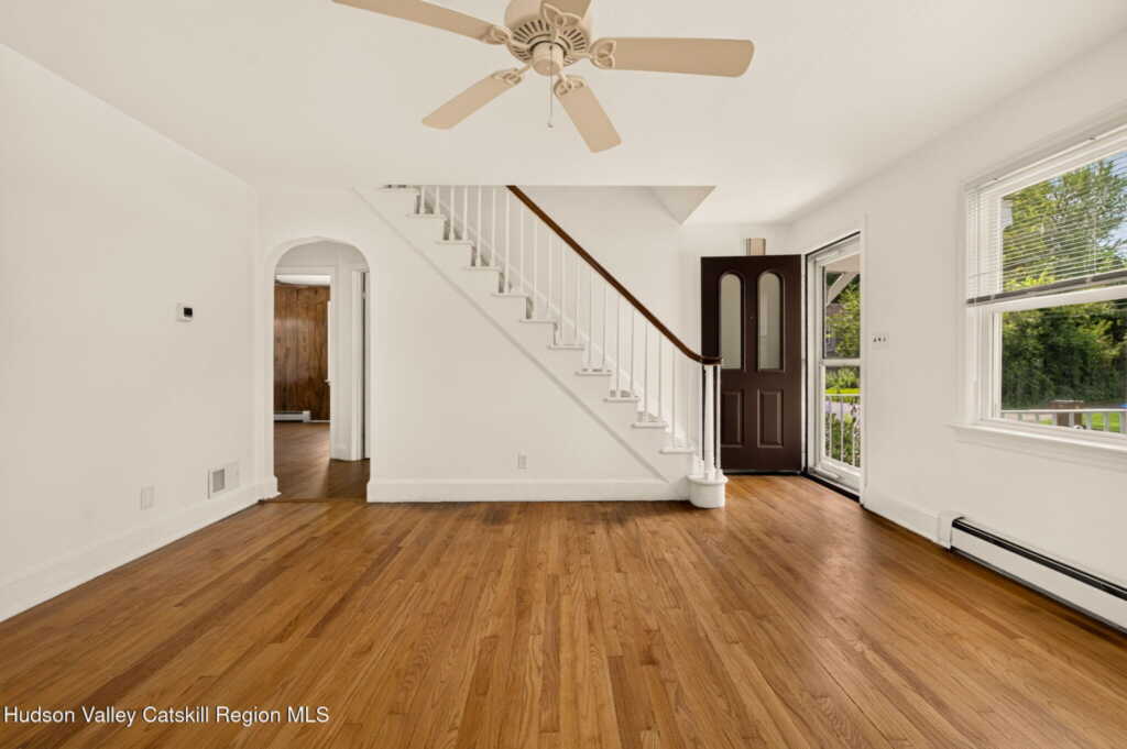 350 Wall Street, Kingston, NY 12401 - Photo 3 of 27