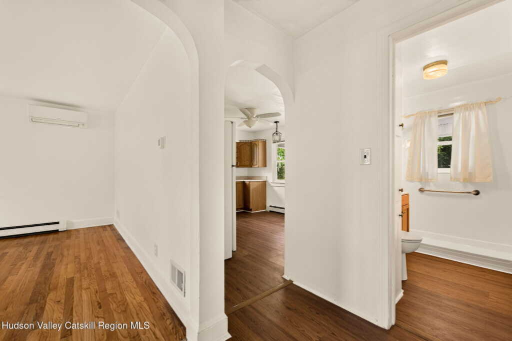 350 Wall Street, Kingston, NY 12401 - Photo 8 of 27