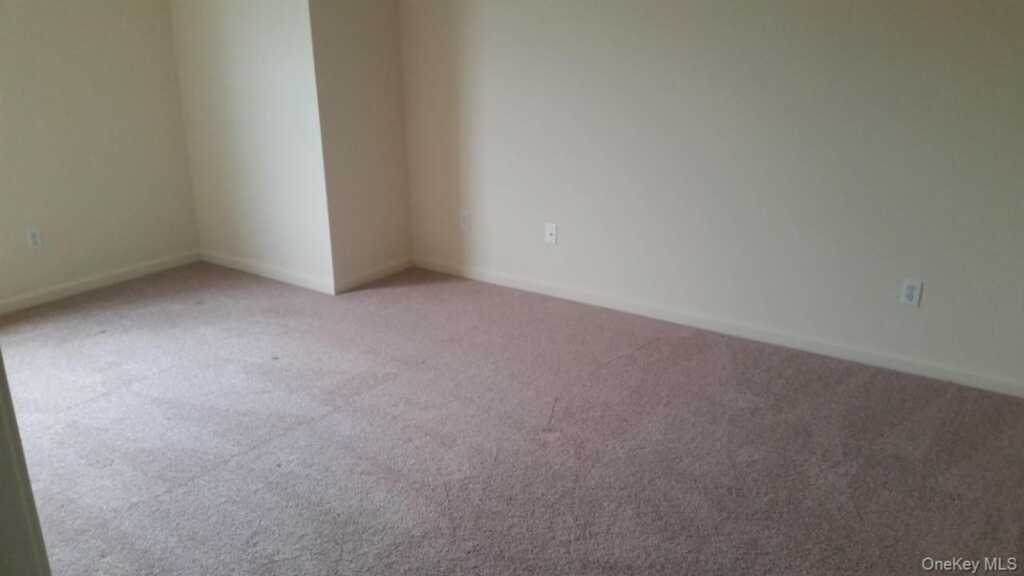 25 Henry W Dubios Drive, Unit #37, New Paltz, NY 12561 - Photo 5 of 8
