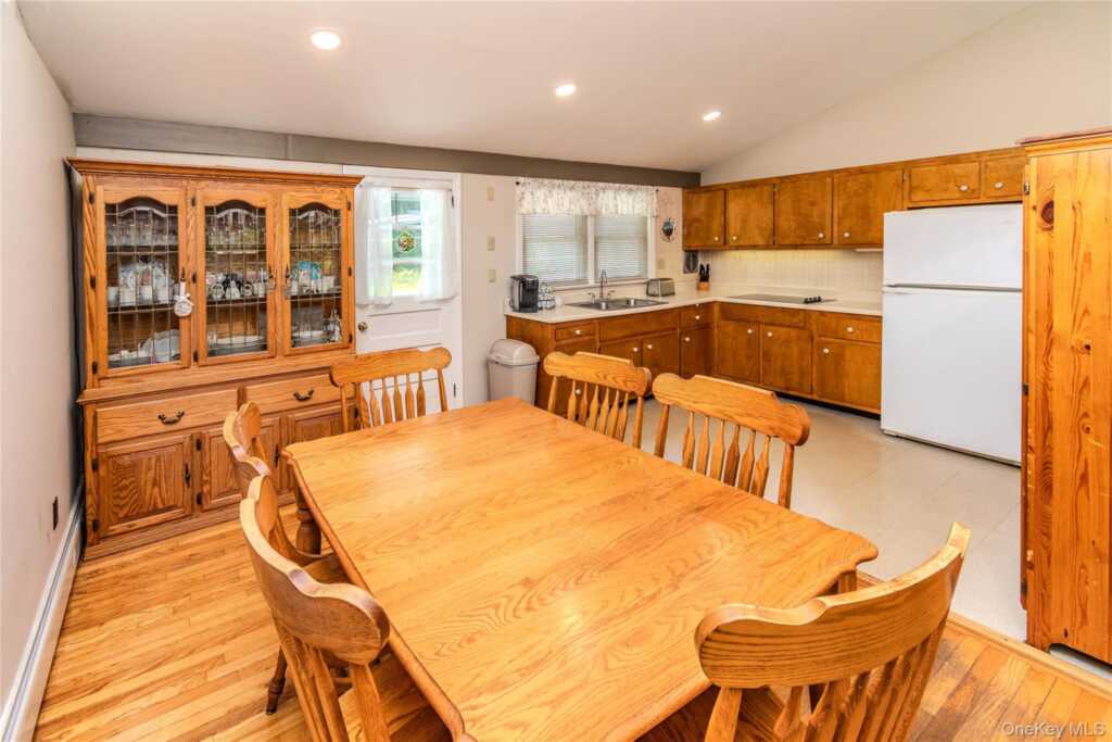 68 Parkcrest Drive, Rosendale, NY 12472 - Photo 11 of 41