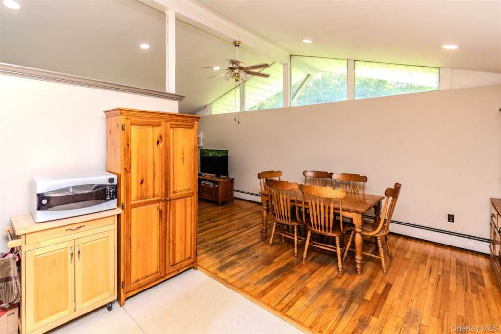 68 Parkcrest Drive, Rosendale, NY 12472 - Photo 16 of 41