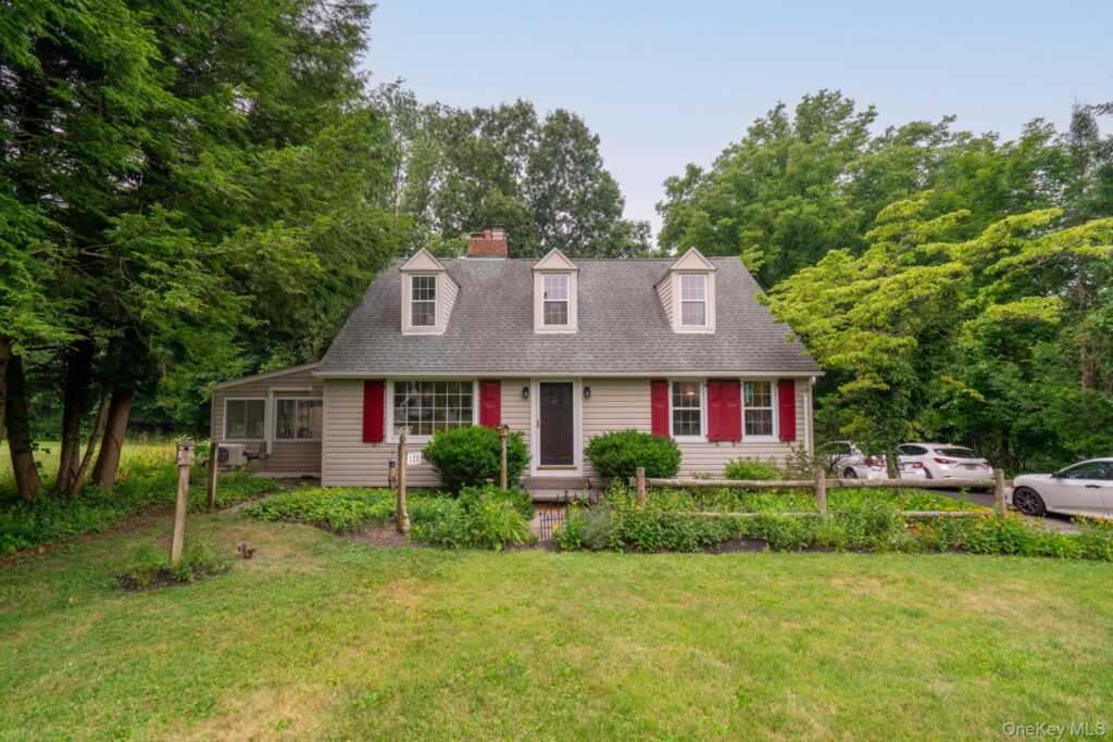 128 Rosa Lane, Hurley, NY 12443 - Photo 2 of 50
