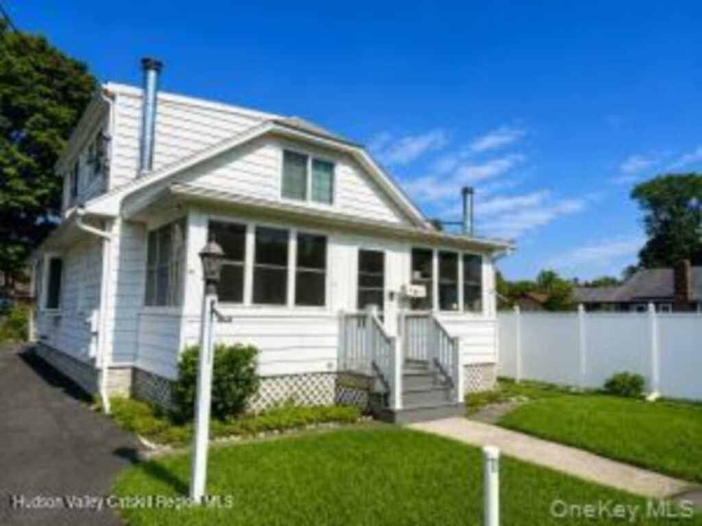 1011 Columbia Street, Kingston, NY 12401 - Photo 2 of 15