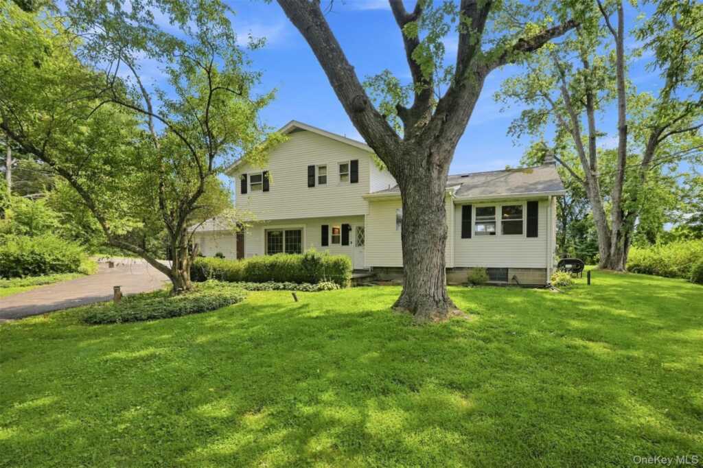 575 Lucas Avenue Extension, Hurley, NY 12443 - Photo 33 of 37