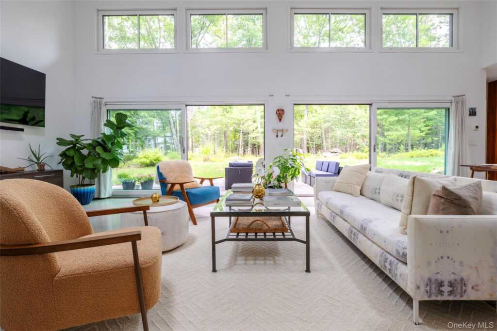 101 Bristol Hill Road, Hurley, NY 12433 - Photo 10 of 37