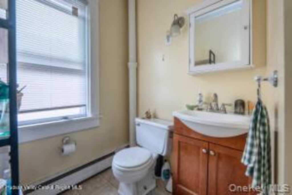 121 Pine Grove Avenue, Kingston, NY 12401 - Photo 18 of 39