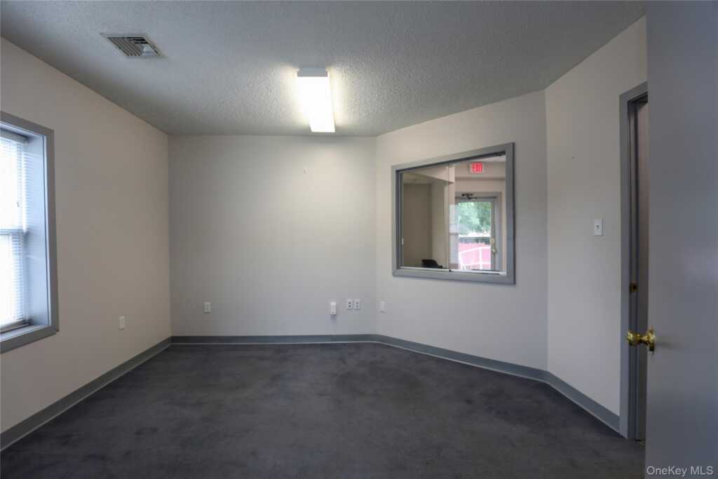 2905 Route 9W, Unit #2, Saugerties, NY 12477 - Photo 5 of 24